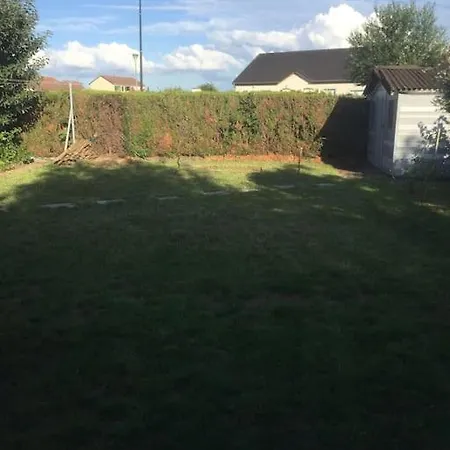 Charmante Maison Calme Avec Vue Sur La Campagne Feriehus Volstroff